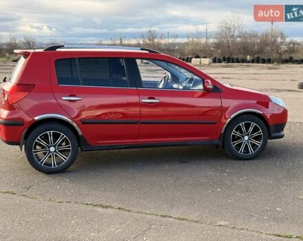 Красный Джили МК Кросс, объемом двигателя 1.5 л и пробегом 28 тыс. км за 4500 $, фото 5 на Automoto.ua
