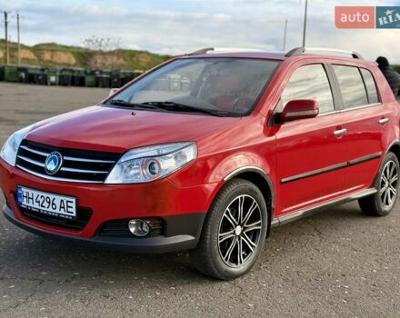 Красный Джили МК Кросс, объемом двигателя 1.5 л и пробегом 28 тыс. км за 4500 $, фото 1 на Automoto.ua