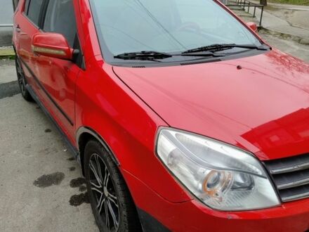 Красный Джили МК Кросс, объемом двигателя 1.5 л и пробегом 31 тыс. км за 2900 $, фото 1 на Automoto.ua