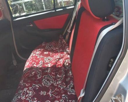 Серый Джили МК Кросс, объемом двигателя 1.5 л и пробегом 880 тыс. км за 3000 $, фото 2 на Automoto.ua