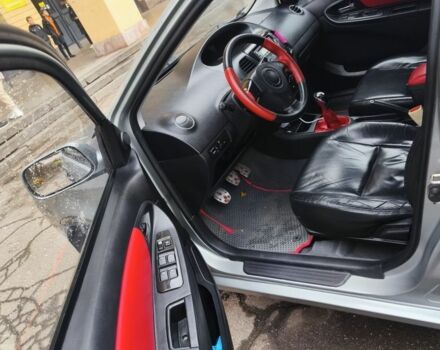 Сірий Джилі МК Крос, об'ємом двигуна 1.5 л та пробігом 101 тис. км за 3700 $, фото 4 на Automoto.ua