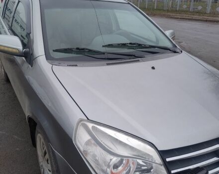 Серый Джили МК Кросс, объемом двигателя 1.5 л и пробегом 130 тыс. км за 3000 $, фото 3 на Automoto.ua