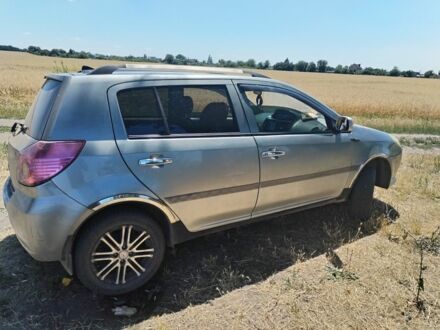 Джили МК Кросс 2009 в Днепре (Днепропетровске) на Automoto.ua Серый Джили МК Кросс, объемом двигателя 1.5 л и пробегом 87 тыс. км за 3000 $, фото 1 на Automoto.ua
