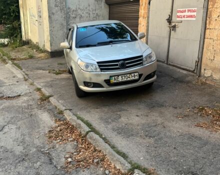 Сірий Джилі МК Крос, об'ємом двигуна 1.5 л та пробігом 137 тис. км за 1581 $, фото 1 на Automoto.ua
