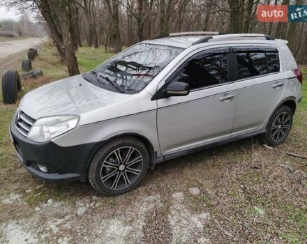 Серый Джили МК Кросс, объемом двигателя 1.5 л и пробегом 70 тыс. км за 3500 $, фото 1 на Automoto.ua