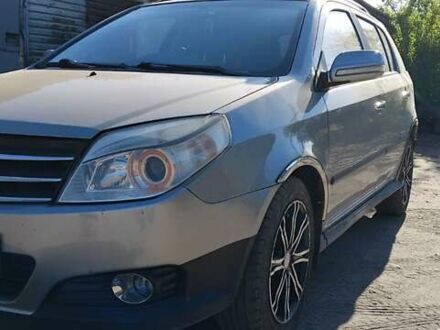 Джили МК Кросс 2014 в Краматорске на Automoto.ua Серый Джили МК Кросс, объемом двигателя 1.5 л и пробегом 78 тыс. км за 4000 $, фото 1 на Automoto.ua
