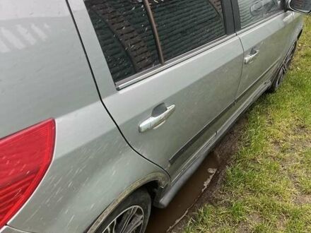 Серый Джили МК Кросс, объемом двигателя 1.5 л и пробегом 160 тыс. км за 3500 $, фото 1 на Automoto.ua