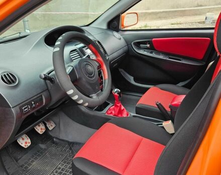 Помаранчевий Джилі МК Крос, об'ємом двигуна 1.5 л та пробігом 122 тис. км за 4200 $, фото 1 на Automoto.ua