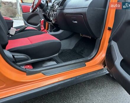 Помаранчевий Джилі МК Крос, об'ємом двигуна 1.5 л та пробігом 89 тис. км за 4100 $, фото 21 на Automoto.ua