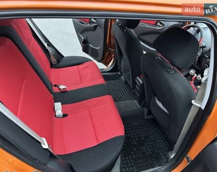 Помаранчевий Джилі МК Крос, об'ємом двигуна 1.5 л та пробігом 89 тис. км за 4100 $, фото 24 на Automoto.ua