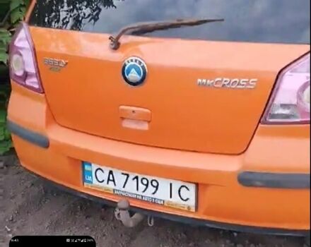 Оранжевый Джили МК Кросс, объемом двигателя 1.5 л и пробегом 250 тыс. км за 1300 $, фото 5 на Automoto.ua