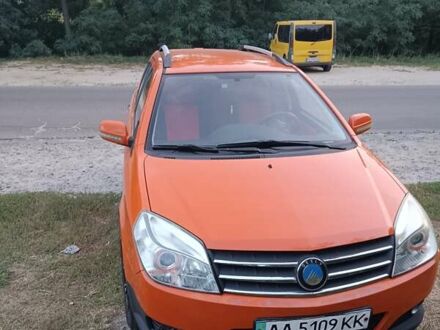Помаранчевий Джилі МК Крос, об'ємом двигуна 1.5 л та пробігом 64 тис. км за 3900 $, фото 1 на Automoto.ua