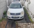 Белый Джили МК, объемом двигателя 1.5 л и пробегом 177 тыс. км за 2100 $, фото 2 на Automoto.ua