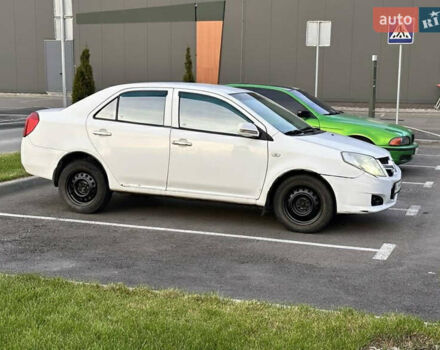 Білий Джилі МК, об'ємом двигуна 1.6 л та пробігом 199 тис. км за 2499 $, фото 3 на Automoto.ua