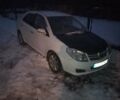 Белый Джили МК, объемом двигателя 1.6 л и пробегом 111 тыс. км за 1700 $, фото 1 на Automoto.ua