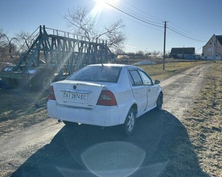 Белый Джили МК, объемом двигателя 1.5 л и пробегом 200 тыс. км за 800 $, фото 2 на Automoto.ua