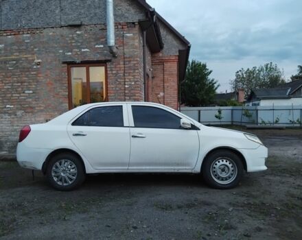 Белый Джили МК, объемом двигателя 1.6 л и пробегом 168 тыс. км за 2200 $, фото 3 на Automoto.ua