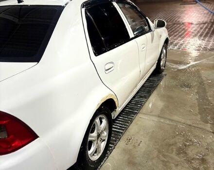 Белый Джили МК, объемом двигателя 1.5 л и пробегом 186 тыс. км за 650 $, фото 1 на Automoto.ua