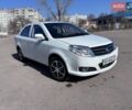Белый Джили МК, объемом двигателя 1.5 л и пробегом 150 тыс. км за 2800 $, фото 1 на Automoto.ua