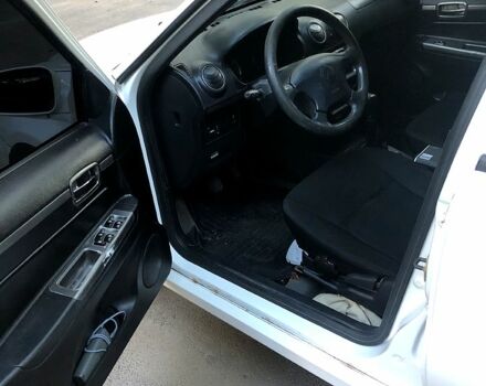 Белый Джили МК, объемом двигателя 1.5 л и пробегом 100 тыс. км за 1800 $, фото 6 на Automoto.ua