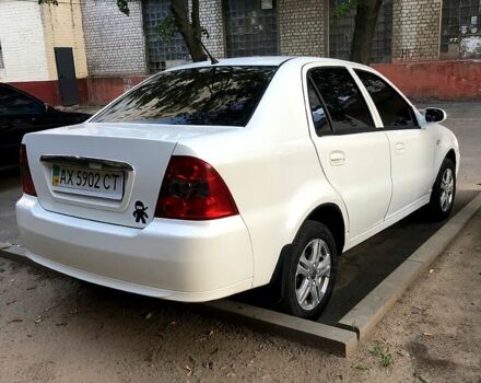 Белый Джили МК, объемом двигателя 1.5 л и пробегом 100 тыс. км за 1800 $, фото 3 на Automoto.ua