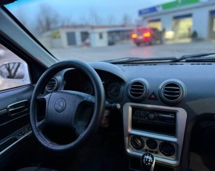 Білий Джилі МК, об'ємом двигуна 1.5 л та пробігом 200 тис. км за 2350 $, фото 6 на Automoto.ua