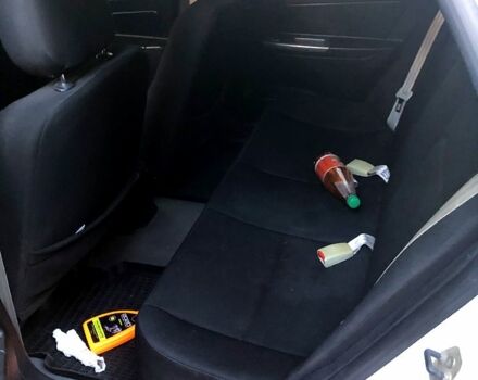 Белый Джили МК, объемом двигателя 1.5 л и пробегом 100 тыс. км за 1800 $, фото 8 на Automoto.ua