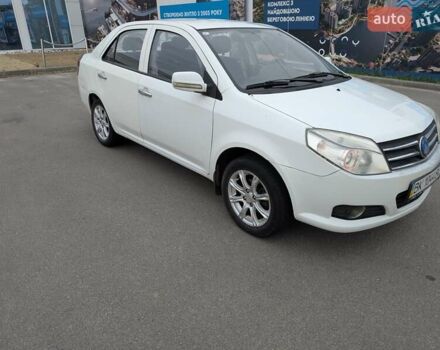 Белый Джили МК, объемом двигателя 1.59 л и пробегом 28 тыс. км за 2000 $, фото 1 на Automoto.ua