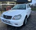 Білий Джилі МК, об'ємом двигуна 1.5 л та пробігом 200 тис. км за 2350 $, фото 1 на Automoto.ua