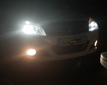 Белый Джили МК, объемом двигателя 2 л и пробегом 140 тыс. км за 2750 $, фото 8 на Automoto.ua