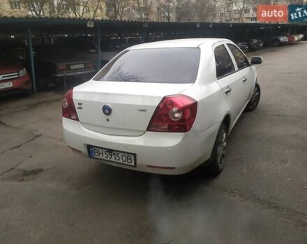 Белый Джили МК, объемом двигателя 1.5 л и пробегом 42 тыс. км за 4000 $, фото 5 на Automoto.ua