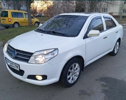 Білий Джилі МК, об'ємом двигуна 2 л та пробігом 144 тис. км за 2650 $, фото 2 на Automoto.ua