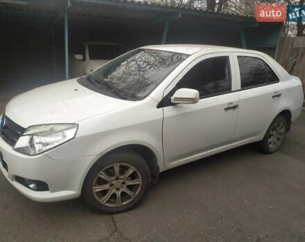 Белый Джили МК, объемом двигателя 1.5 л и пробегом 42 тыс. км за 4000 $, фото 7 на Automoto.ua