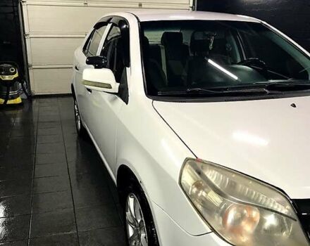 Белый Джили МК, объемом двигателя 1.5 л и пробегом 204 тыс. км за 3000 $, фото 4 на Automoto.ua