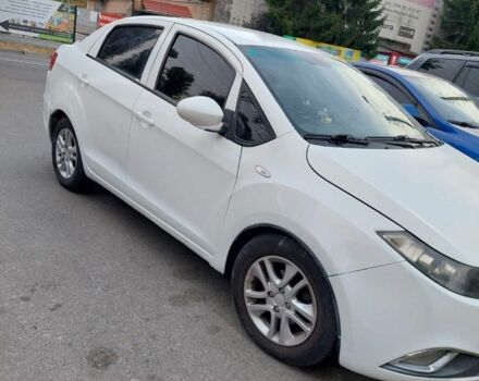 Білий Джилі МК, об'ємом двигуна 1.5 л та пробігом 195 тис. км за 3200 $, фото 1 на Automoto.ua