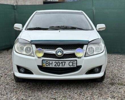 Белый Джили МК, объемом двигателя 1.6 л и пробегом 156 тыс. км за 2400 $, фото 1 на Automoto.ua