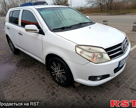 Белый Джили МК, объемом двигателя 1.5 л и пробегом 170 тыс. км за 2500 $, фото 1 на Automoto.ua