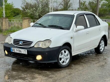 Джилі МК 2010 у Новомосковске на Automoto.ua Білий Джилі МК, об'ємом двигуна 1.5 л та пробігом 180 тис. км за 1450 $, фото 1 на Automoto.ua