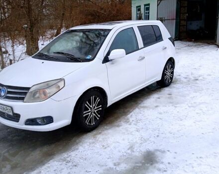 Белый Джили МК, объемом двигателя 1.5 л и пробегом 17000 тыс. км за 1450 $, фото 1 на Automoto.ua