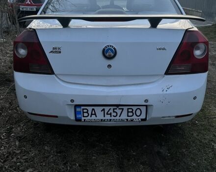 Белый Джили МК, объемом двигателя 1.6 л и пробегом 25 тыс. км за 1800 $, фото 1 на Automoto.ua