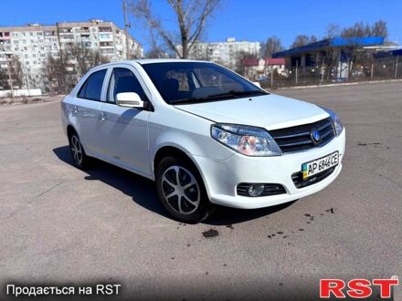 Білий Джилі МК, об'ємом двигуна 1.5 л та пробігом 240 тис. км за 2800 $, фото 1 на Automoto.ua