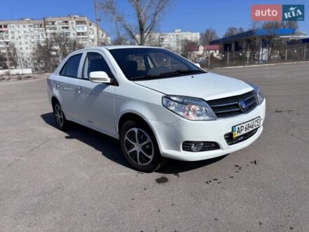 Белый Джили МК, объемом двигателя 1.5 л и пробегом 150 тыс. км за 2800 $, фото 1 на Automoto.ua