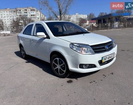 Белый Джили МК, объемом двигателя 1.5 л и пробегом 150 тыс. км за 2800 $, фото 1 на Automoto.ua