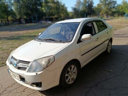 Джили МК 2011 в Кривом Роге на Automoto.ua Белый Джили МК, объемом двигателя 1.6 л и пробегом 117 тыс. км за 2800 $, фото 1 на Automoto.ua