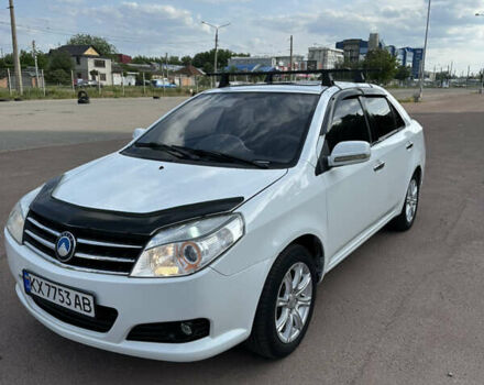 Белый Джили МК, объемом двигателя 1.5 л и пробегом 100 тыс. км за 3100 $, фото 1 на Automoto.ua