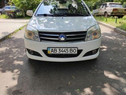 Белый Джили МК, объемом двигателя 1.5 л и пробегом 209 тыс. км за 2500 $, фото 1 на Automoto.ua