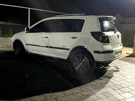 Білий Джилі МК, об'ємом двигуна 1.5 л та пробігом 25000 тис. км за 2800 $, фото 1 на Automoto.ua