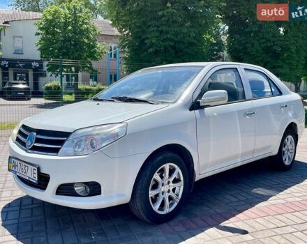 Белый Джили МК, объемом двигателя 1.5 л и пробегом 62 тыс. км за 2999 $, фото 1 на Automoto.ua