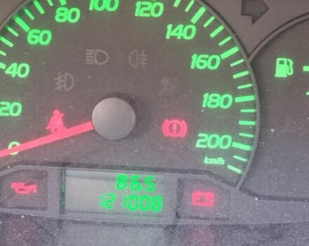 Черный Джили МК, объемом двигателя 1.6 л и пробегом 120 тыс. км за 3307 $, фото 2 на Automoto.ua