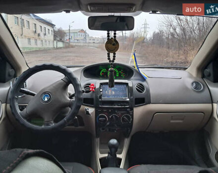 Черный Джили МК, объемом двигателя 1.6 л и пробегом 185 тыс. км за 2500 $, фото 6 на Automoto.ua